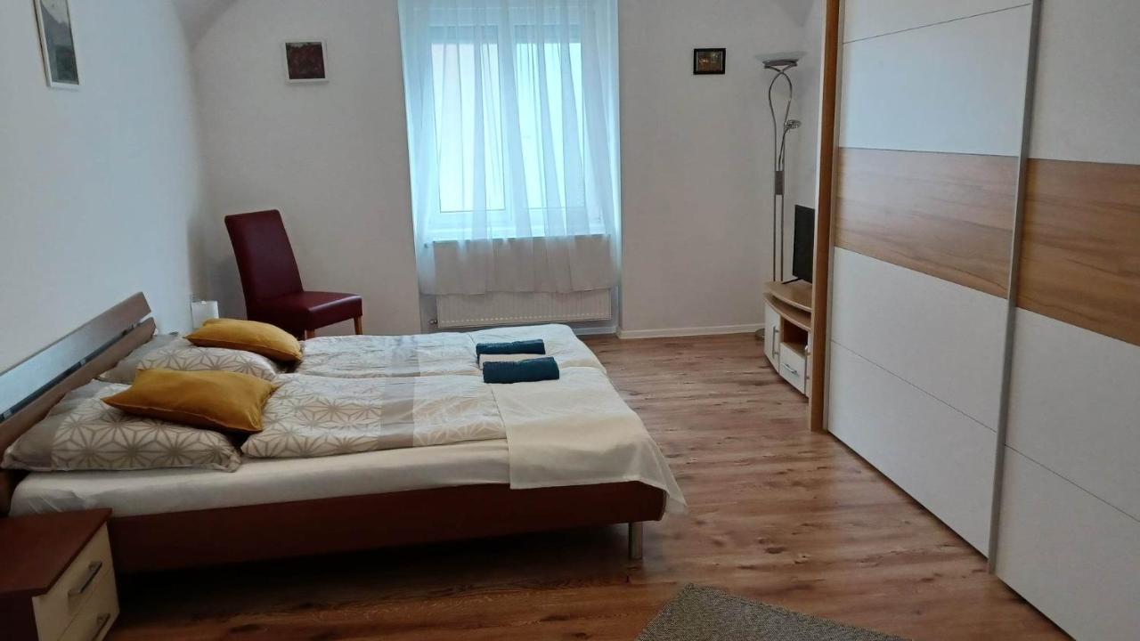 Milla Apartmanok Eger Exterior photo